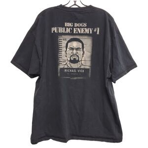 BIG DOGS Shirt Adult XXL Black PUBLIC ENEMY #1 MICHAEL VICK Spell Out 2007